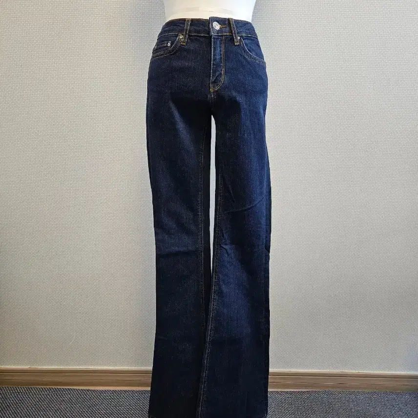 成長未着用新商品女性 衣料品 ブーツカットデニム パンツ・ズボン 青 パンツ・ズボン 34 XS/ジン