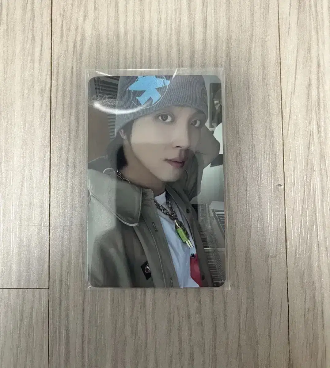 nct 127 @nct127 @piggyduck walk pop up bag haechan photocard