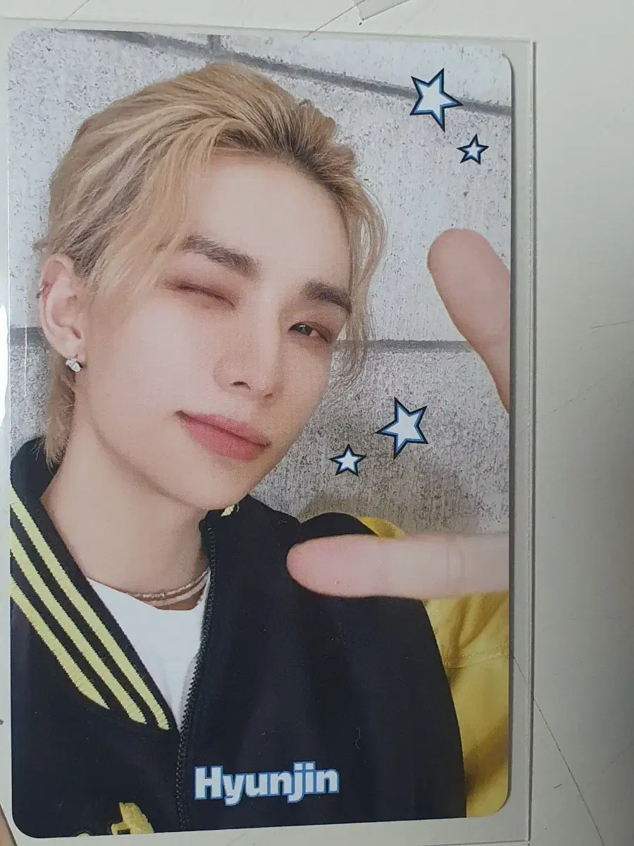 Toyworld hyunjin photocard WTS