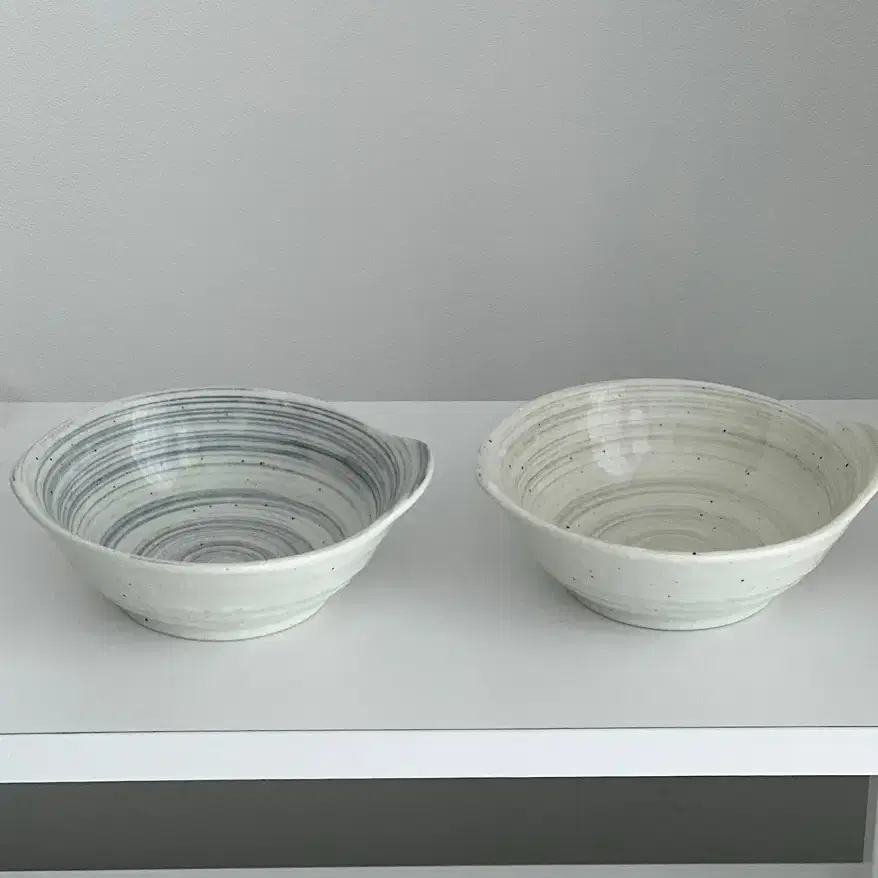 Blue Spin bowl / 일본 덴다시 도자기공기 밥그릇 손잡이접시