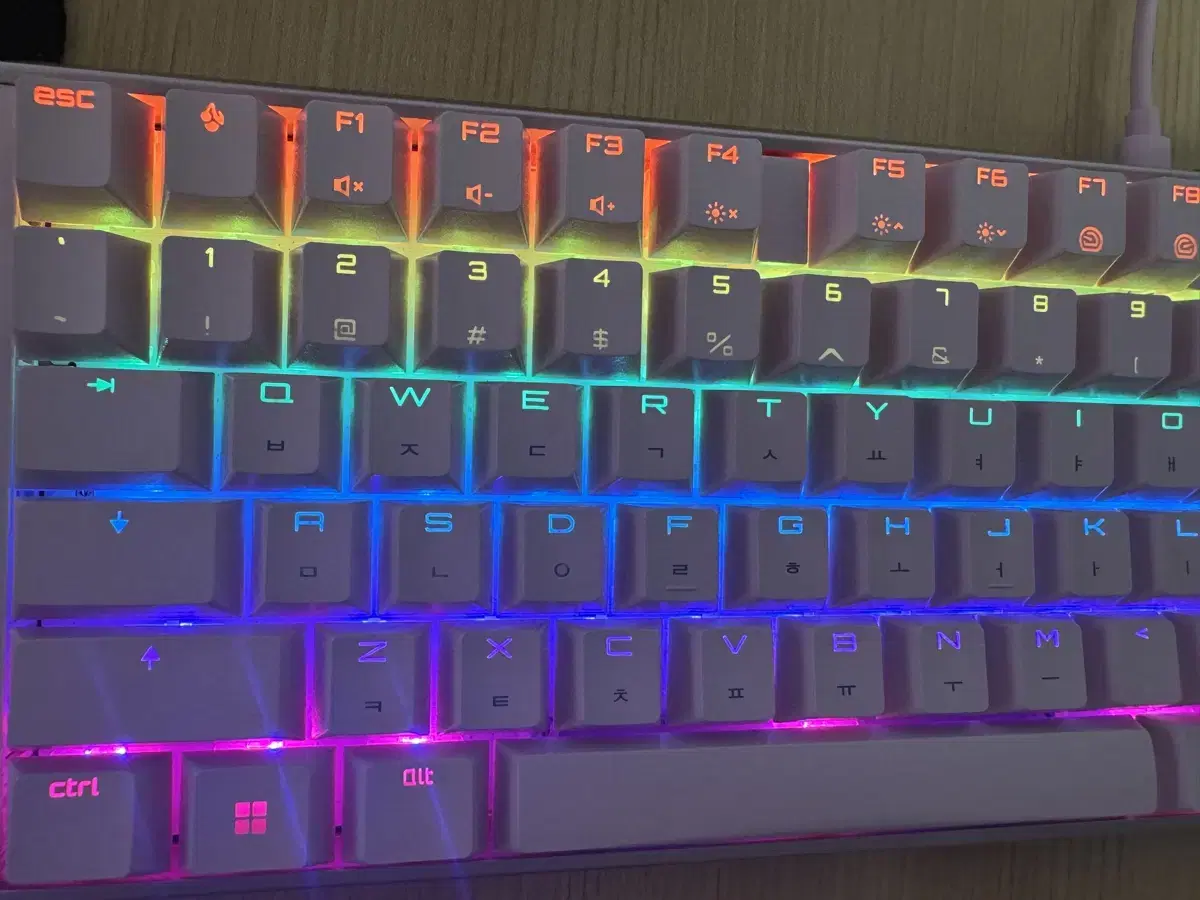 체리 키보드 MXBOARD 3.0S TKL RGB 적축