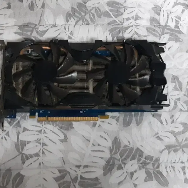 emtek gtx650ti ddr5 1gb twin pan그래픽카드판매.