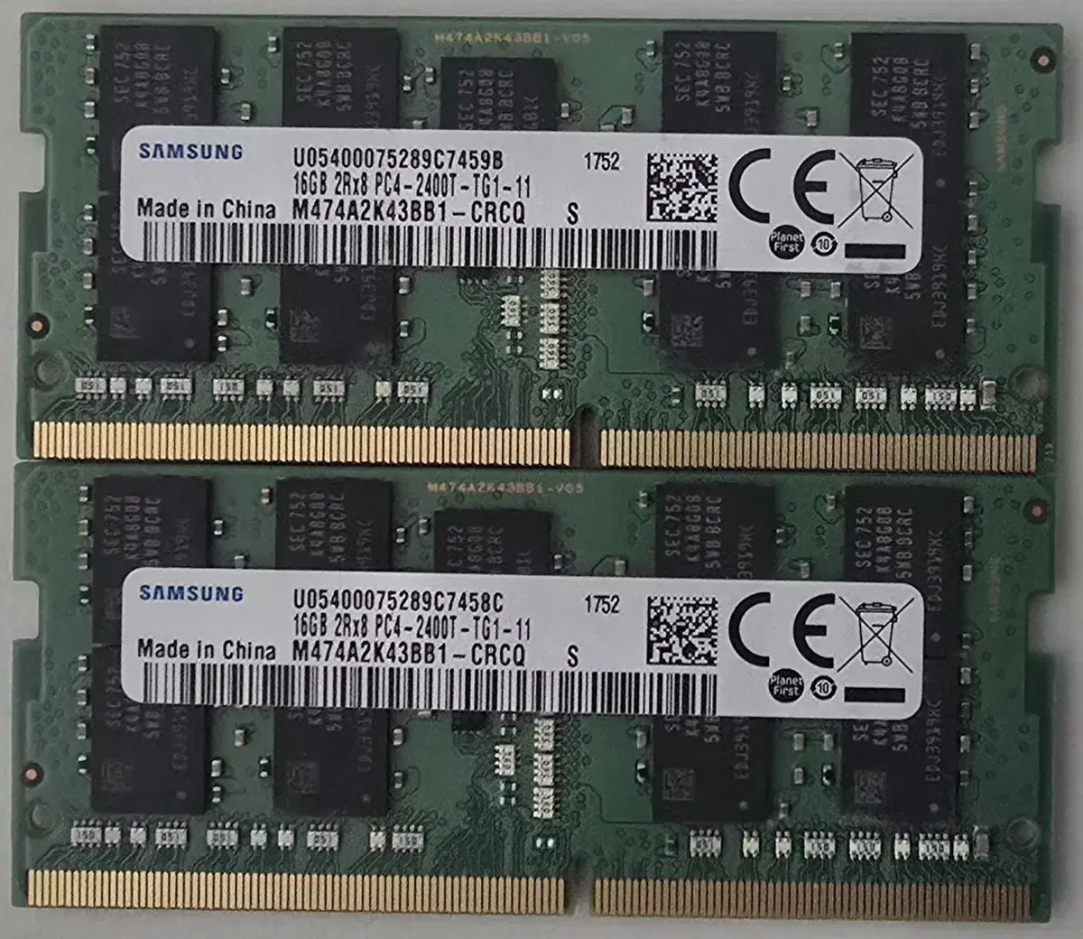 삼성 노트북램 DDR4 PC2400T 16G 팝니다.