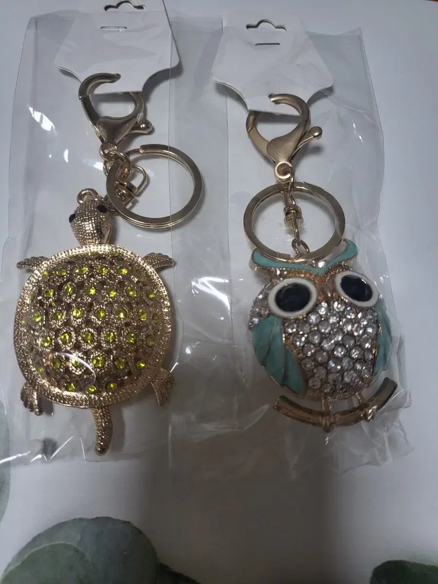 Lucky turtle owl keyring sell it!!!