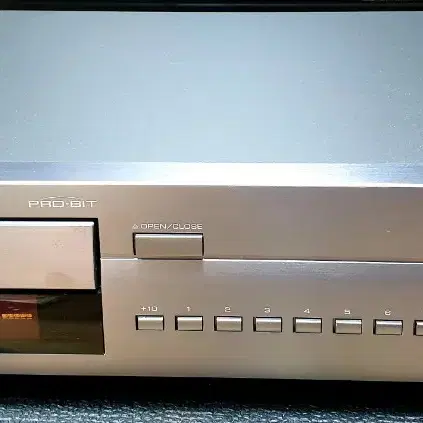 YAMAHA cdx-590 cdp