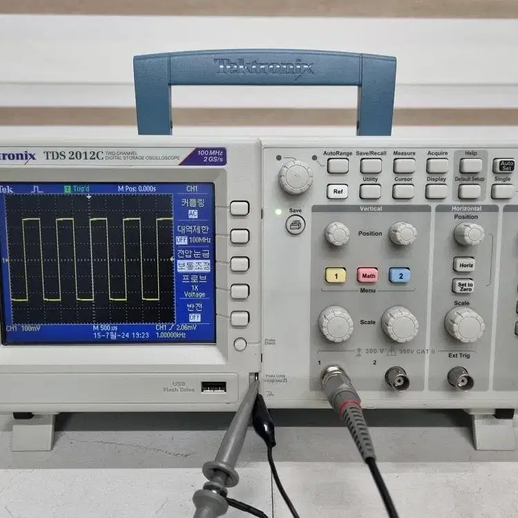 Tektronix TDS2012C 100MHz 2GS/s 오실로스코프,