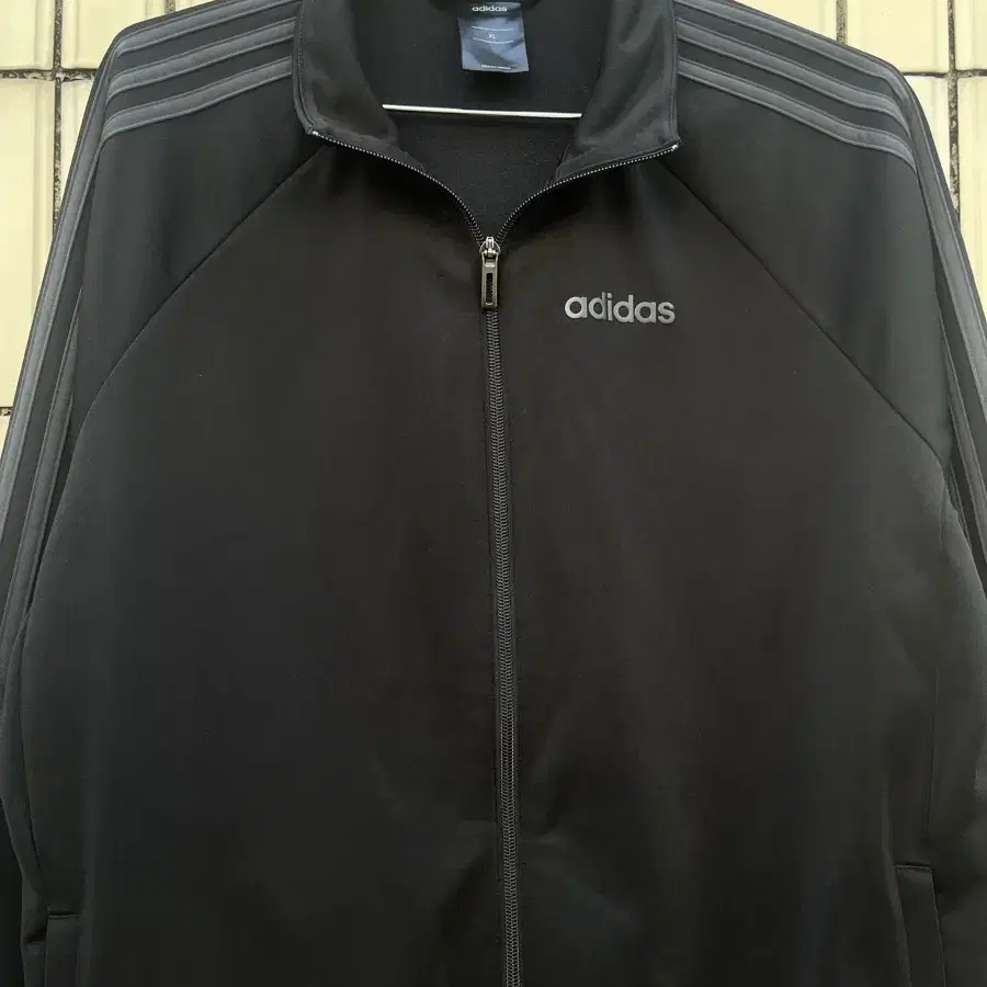 [XL]아디다스 희귀 그레이 레터링 져지 Adidas