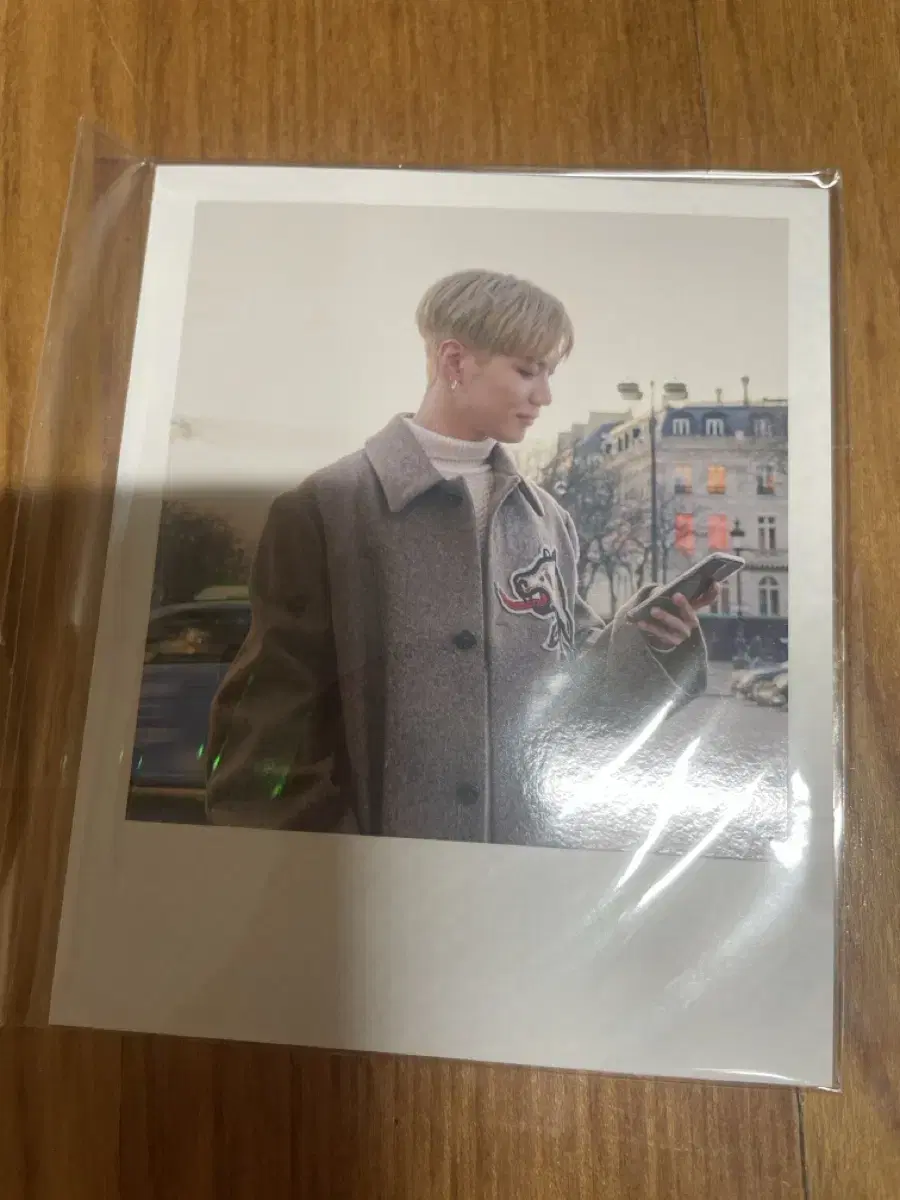 Taemin pola sells