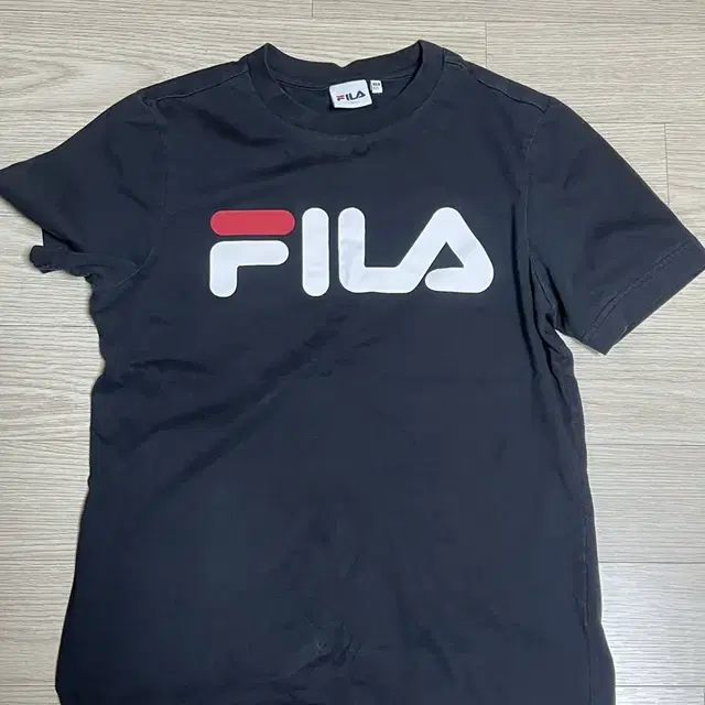 Fila 반팔