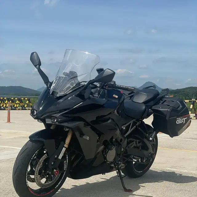 23년 스즈키 GSX S1000GT 블랙 판매나 대차합니다