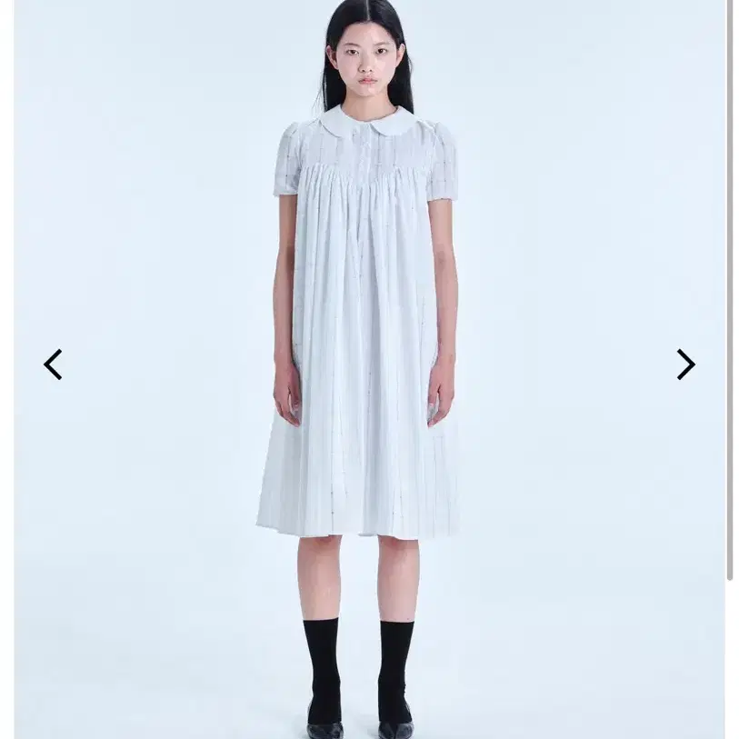 Cosmoss 코스모스 SHIRRING PUFF DRESS 드레스