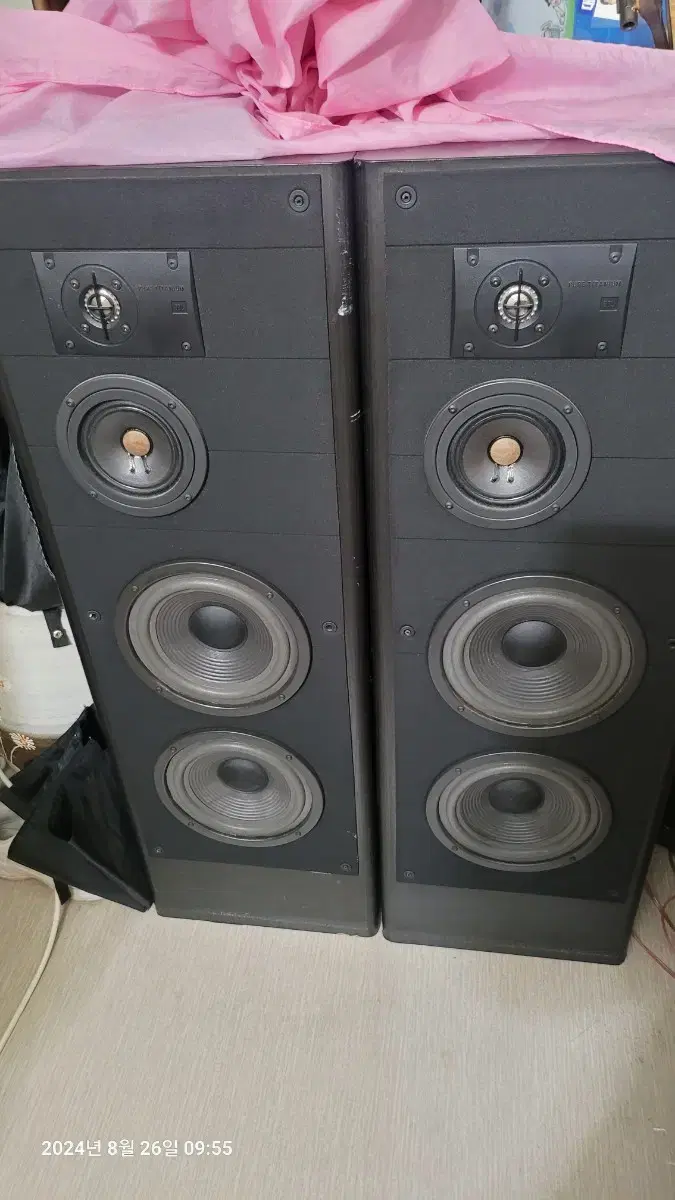 jbl  lx66