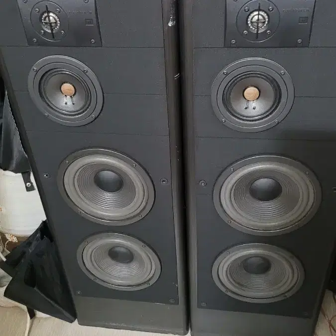 jbl  lx66