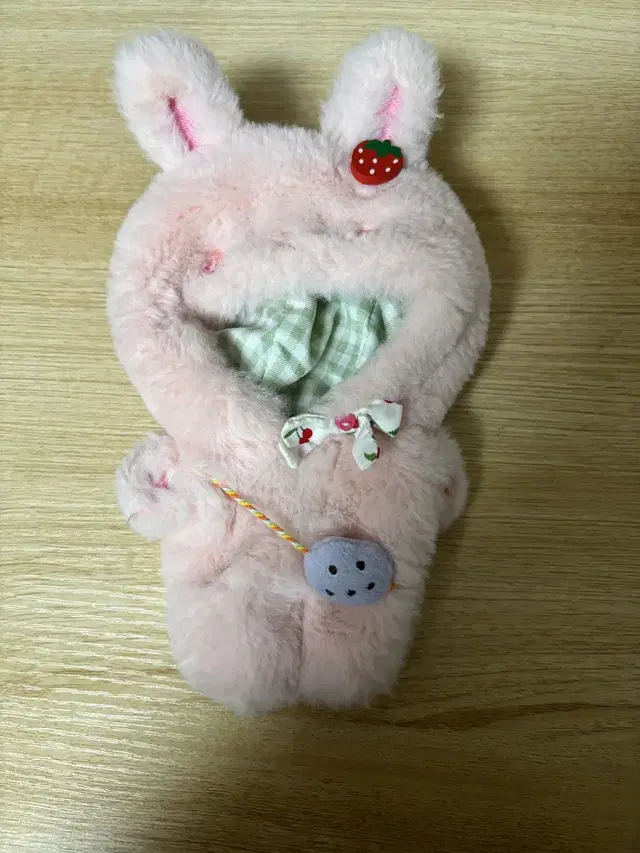 20cm 15cm 인형옷 누이옷 수박집 토끼우주복 의상 판매합니다