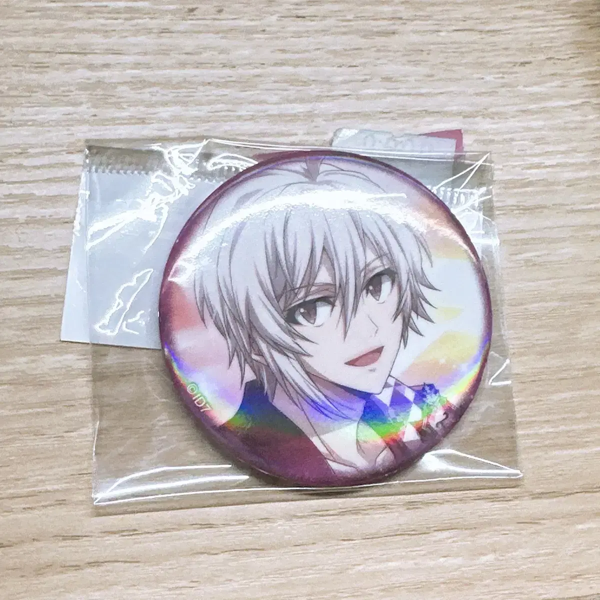 Ainana Kujo ten sells can badges!