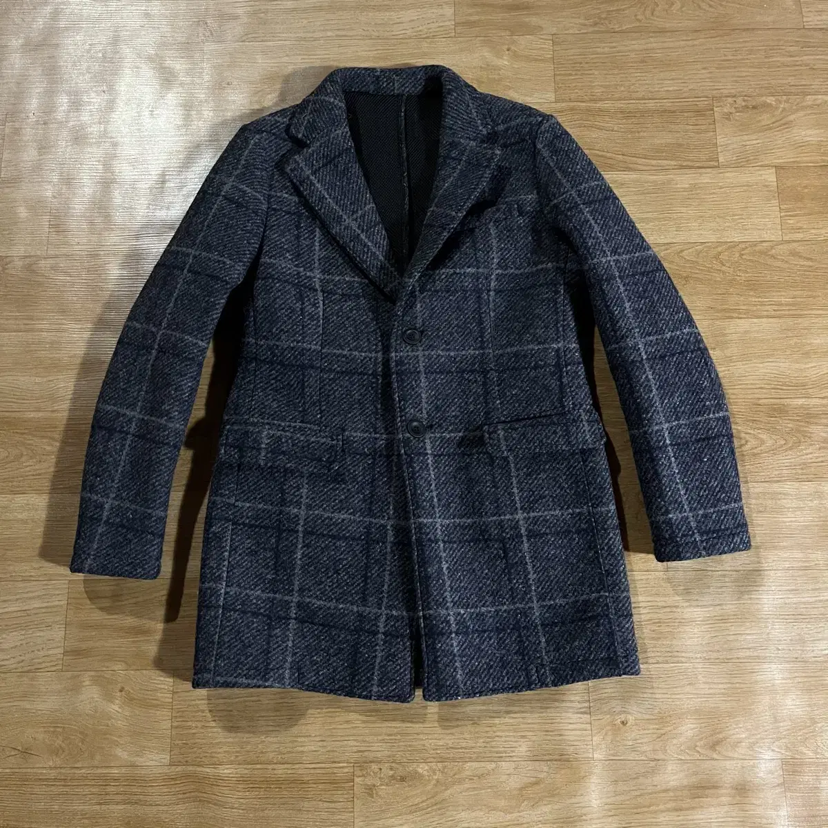 [97] Series Fiber Check Coat