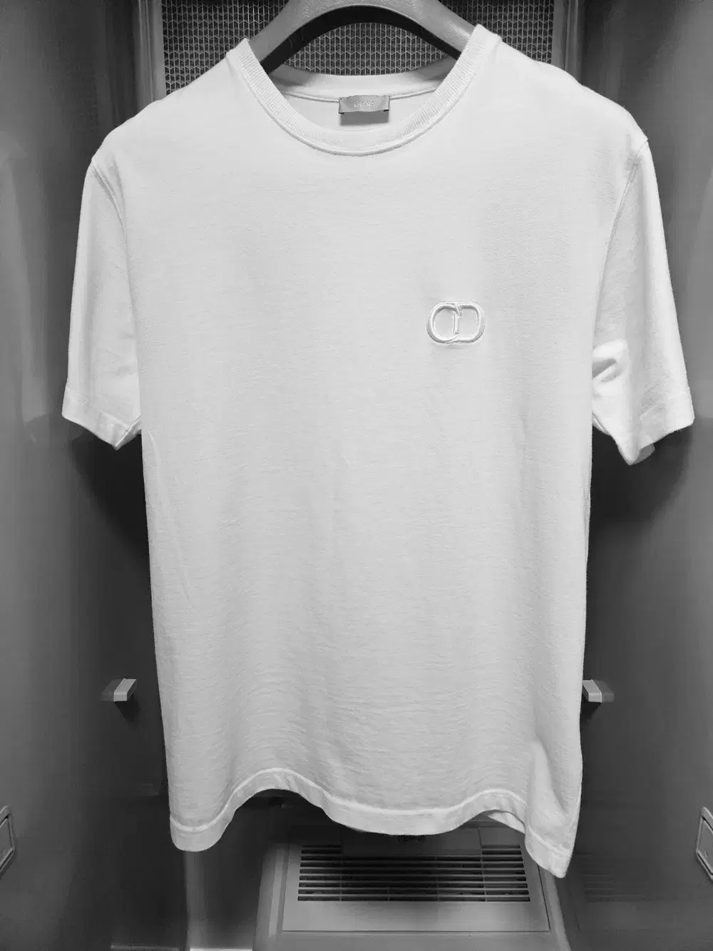 I have a Dior CD embroidered t-shirt size m for sale.