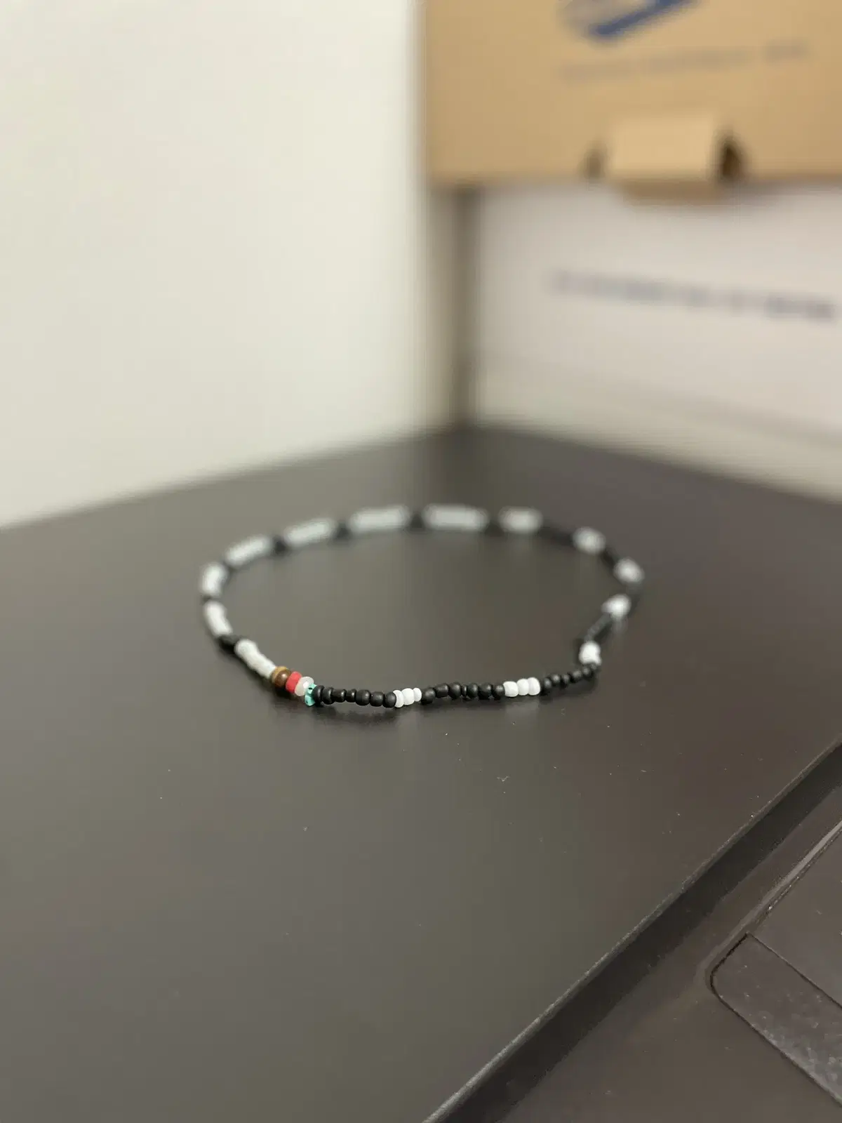 ESEELMI 에씰미 handmade number7 beads 비즈목걸이