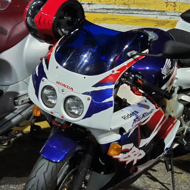 cbr400rr nc29 카드걀제 가능