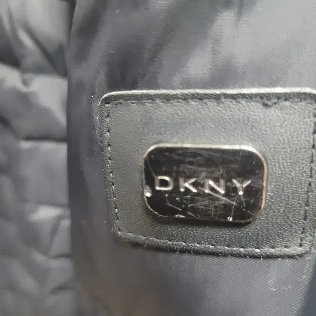 DKNY 66~77