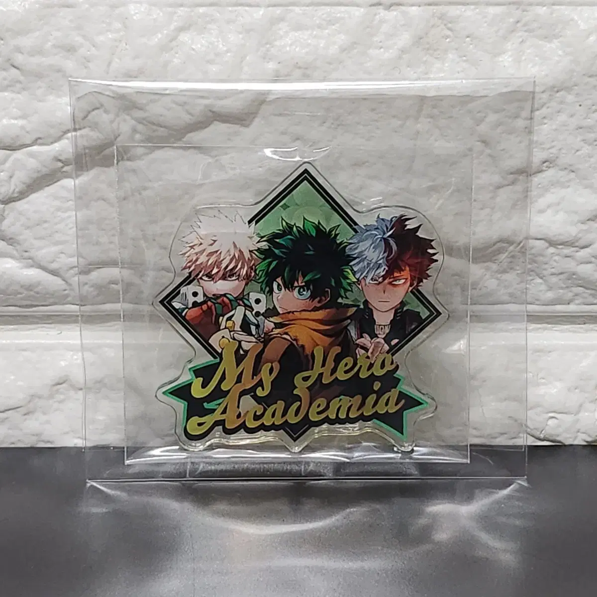 Nahia Hiroaka Traffic Light Jo Acrylic Badge Bakugo Midoriya Shoto Diorama