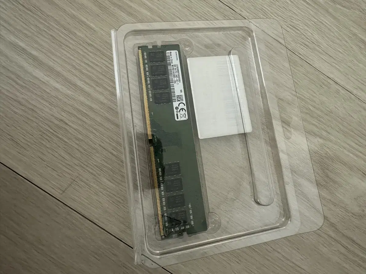 8gb 1rx8 pc4 2400T 램