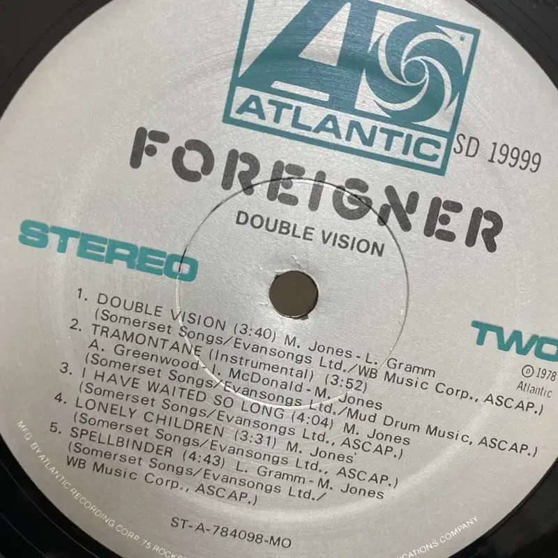 FOREIGNER  LP / C734