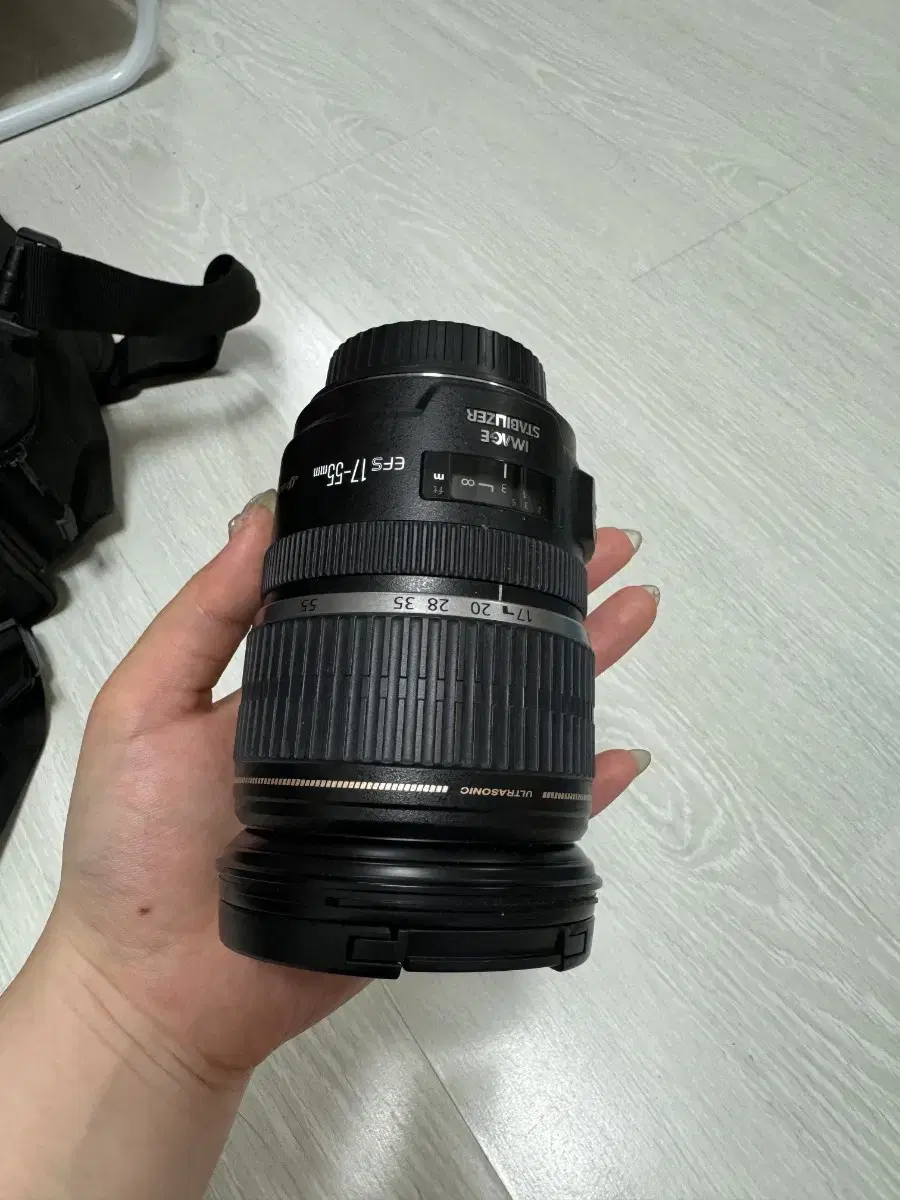 캐논 ef-s 17-55mm 축복렌즈