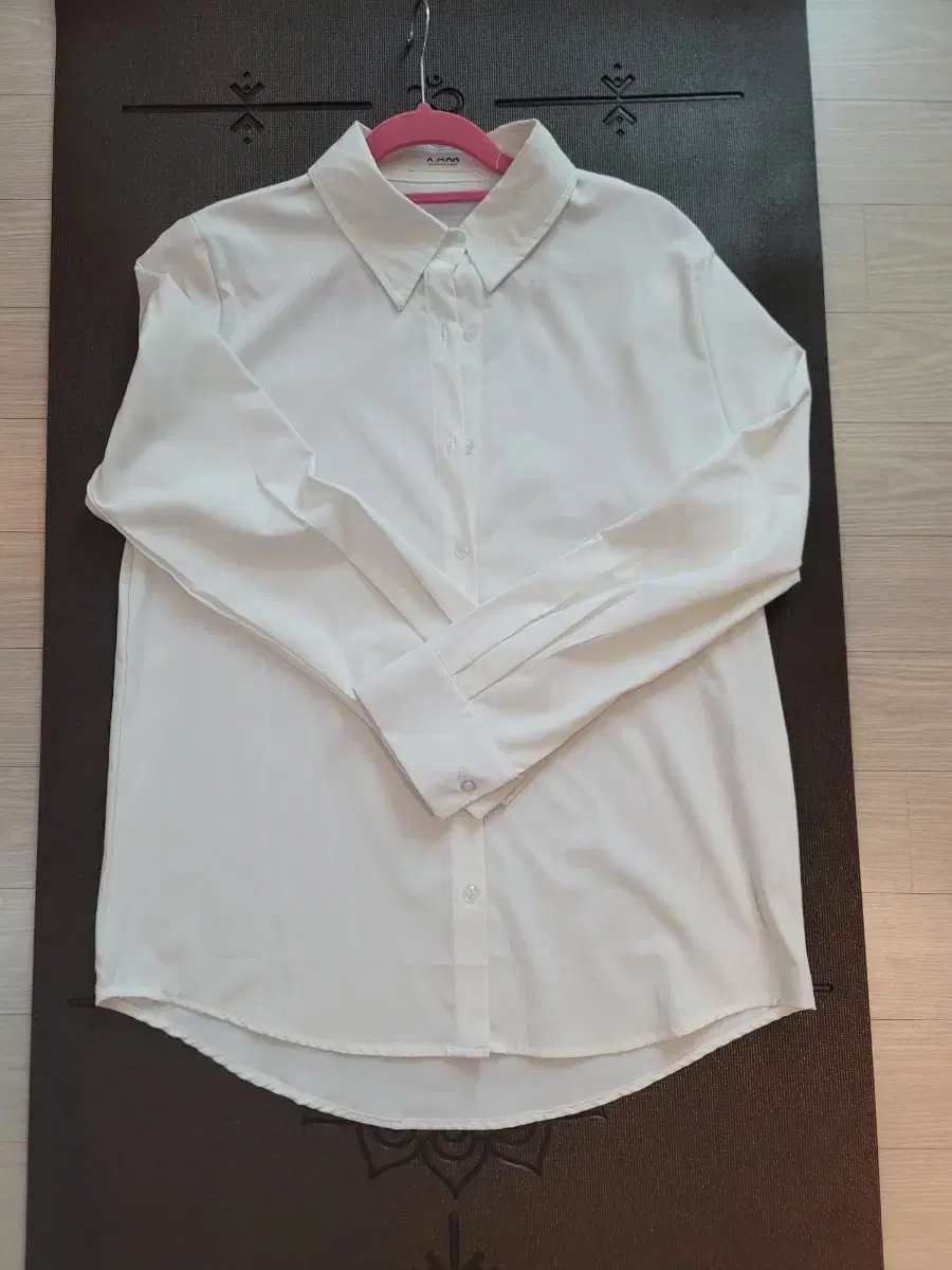 Wrinkle-free shirt blouse