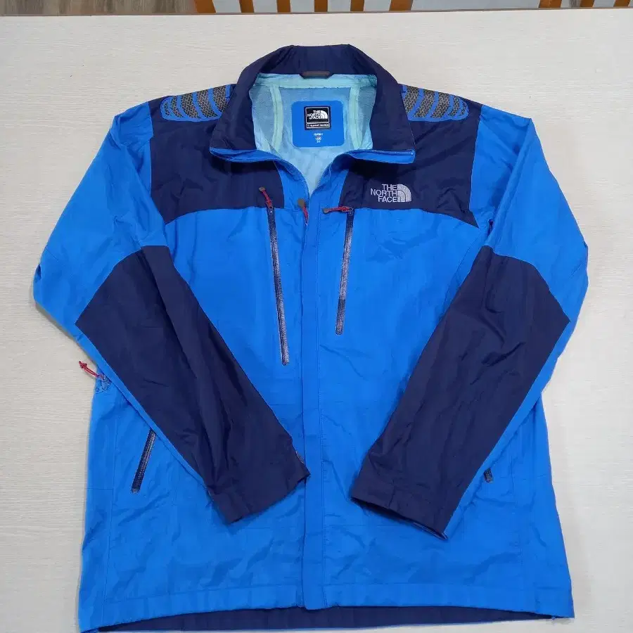 L100 NORTHFACE HyVent 봄여름용 바람막이 네이비 425