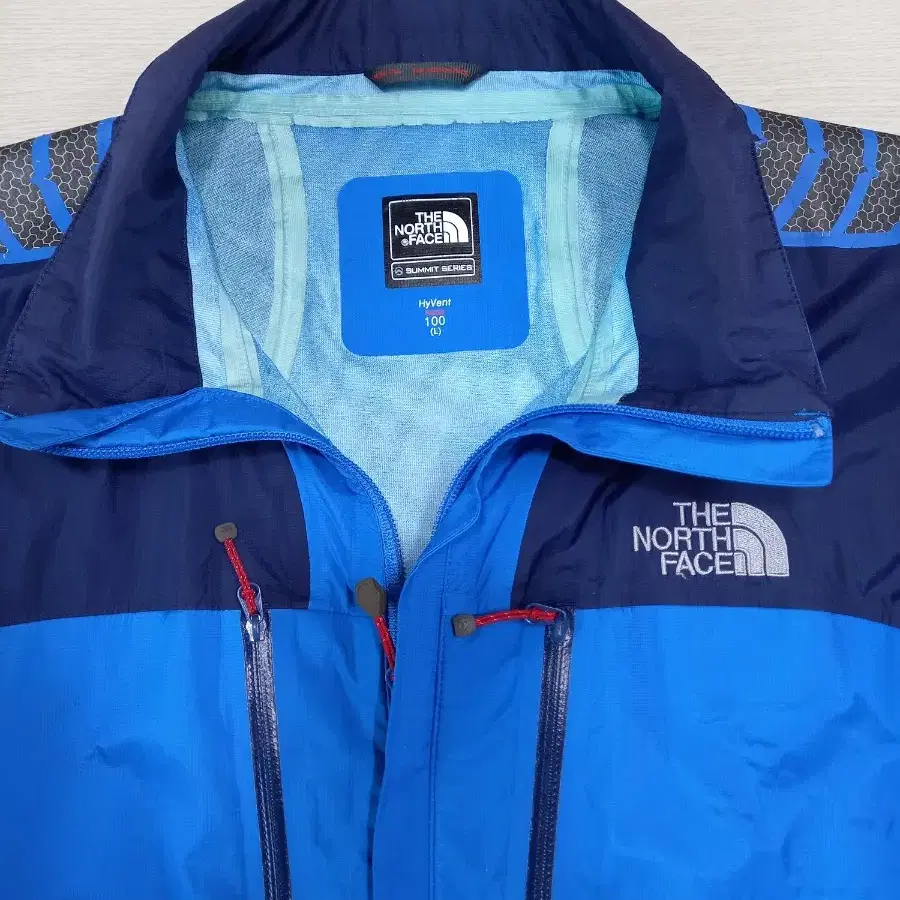 L100 NORTHFACE HyVent 봄여름용 바람막이 네이비 425