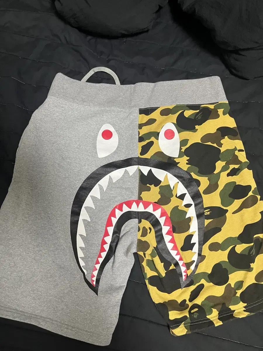 Vape Shark Shorts 2XL