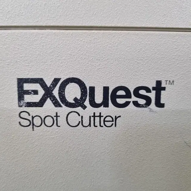 BIO-RAD EXQUEST Spot Cutter