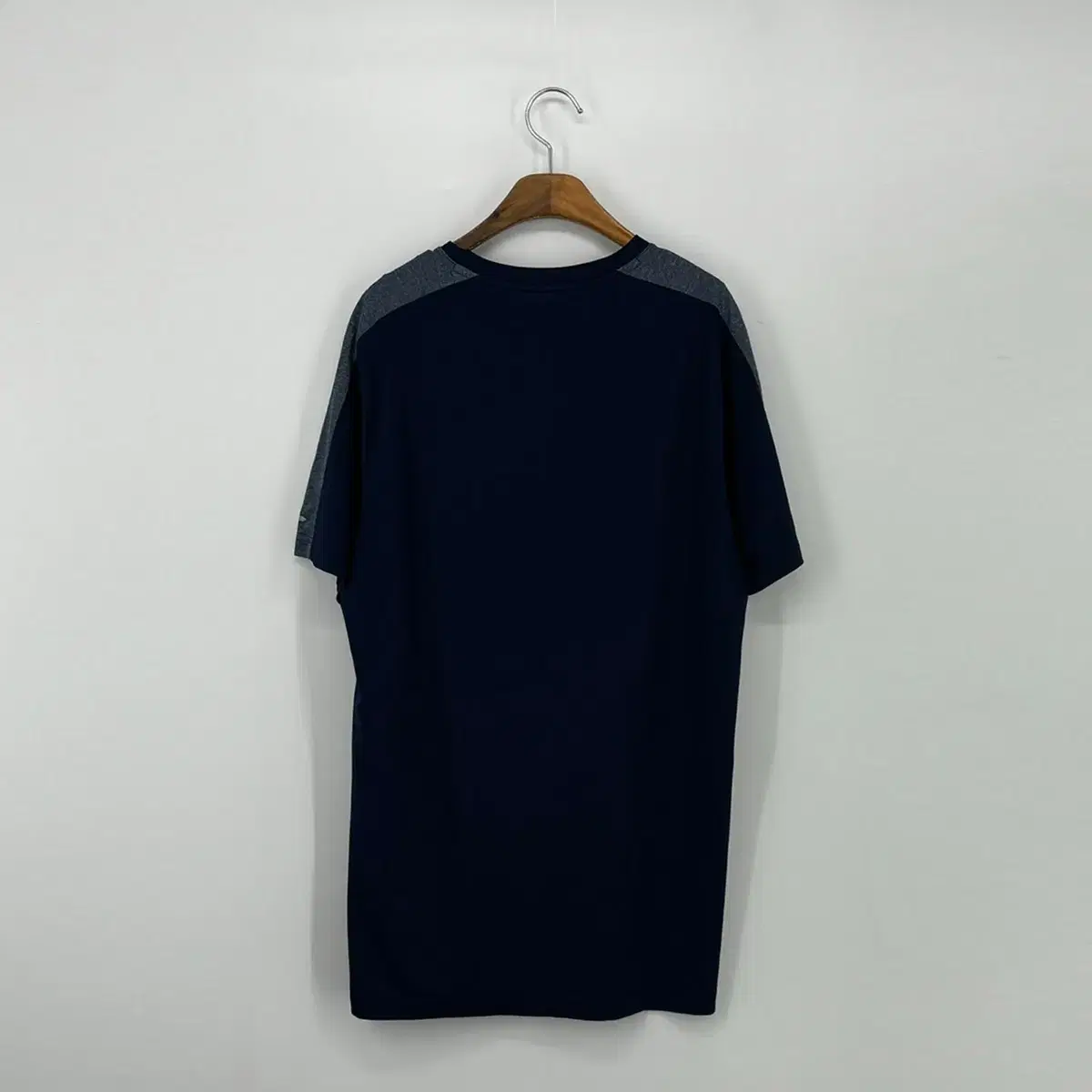 뉴발란스 로고 기능성 반팔 티셔츠 (XL size / NAVY)