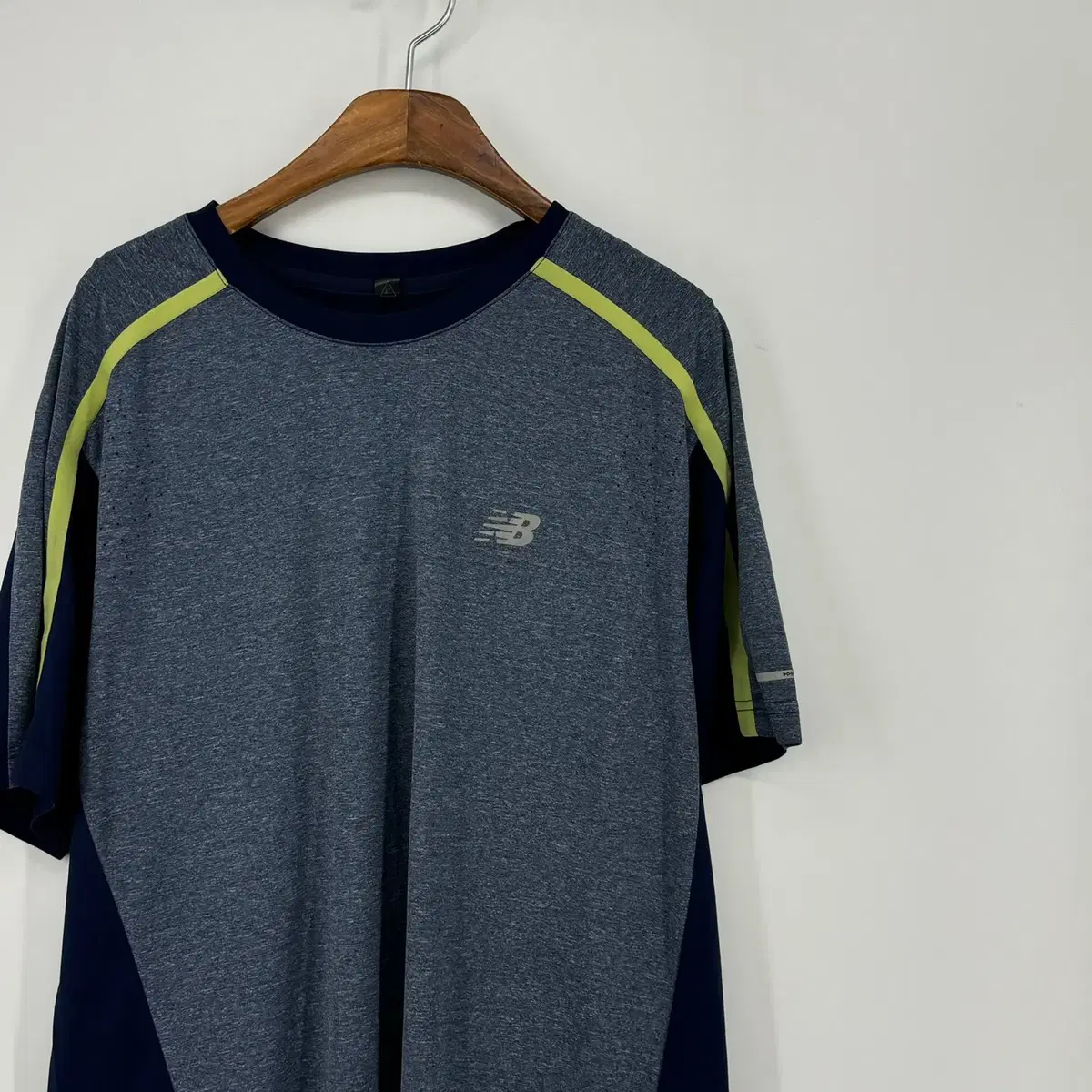 뉴발란스 로고 기능성 반팔 티셔츠 (XL size / NAVY)