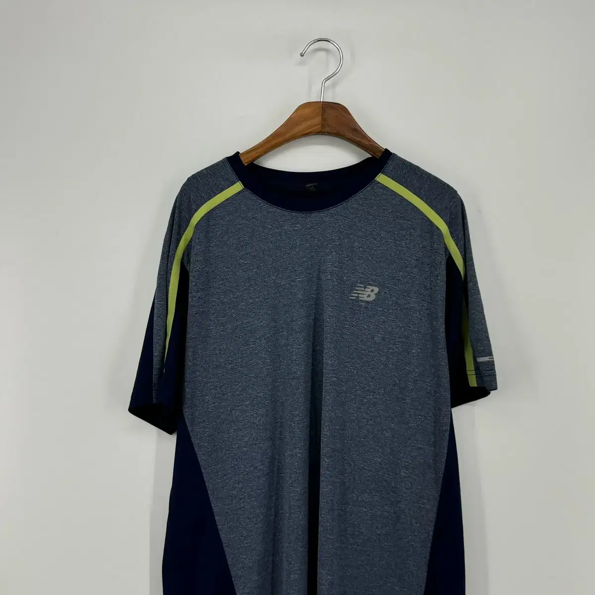 뉴발란스 로고 기능성 반팔 티셔츠 (XL size / NAVY)