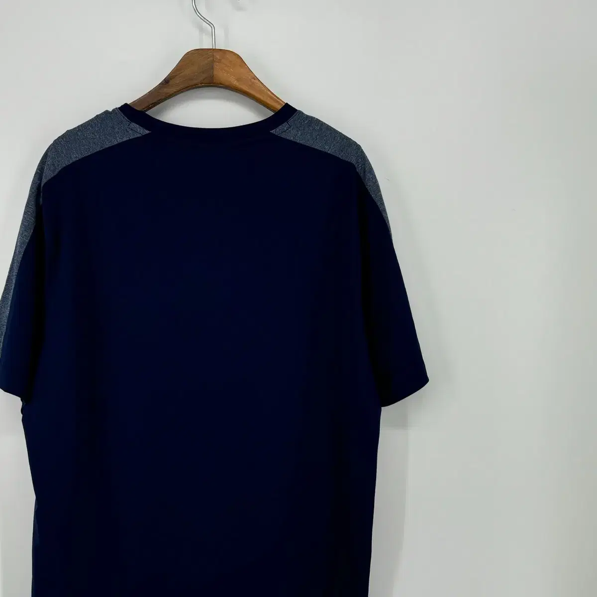 뉴발란스 로고 기능성 반팔 티셔츠 (XL size / NAVY)