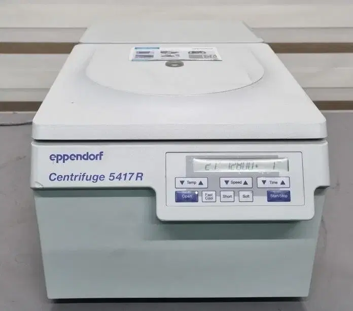 eppendorf Centrifuge 5417R  냉장원심분리기