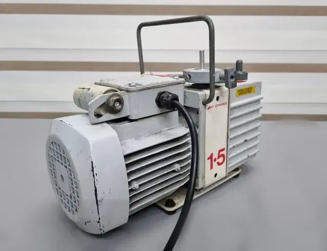 EDWARDS E2M1.5 Vacuum Pump 진공펌프,