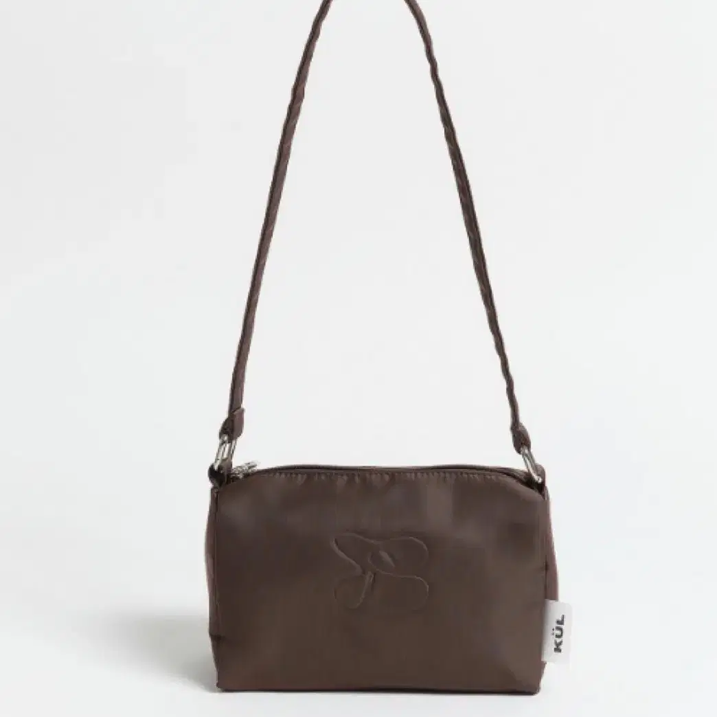 큘 embossed mini bag (brown)