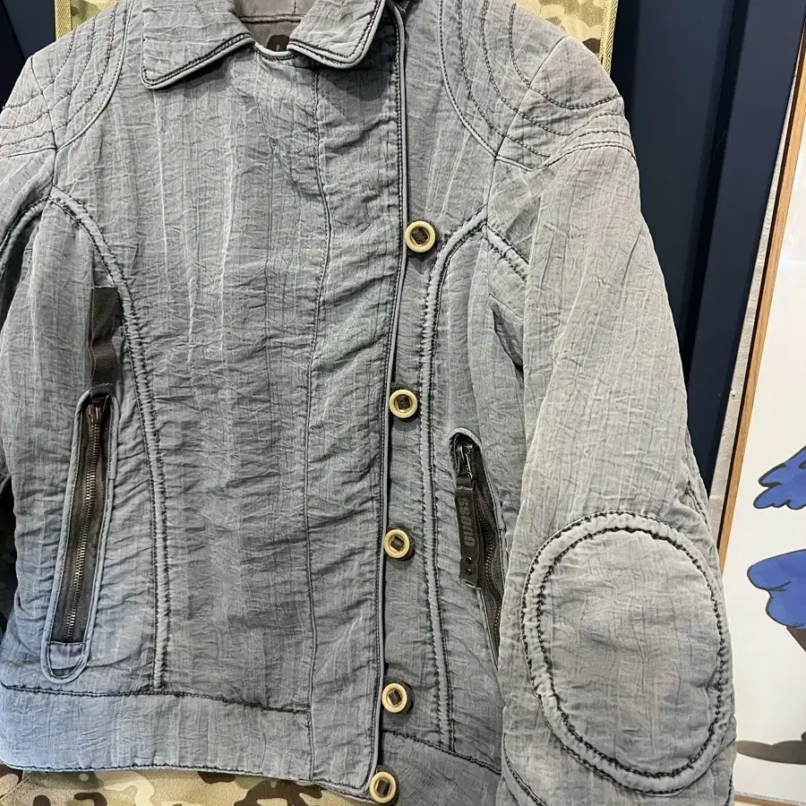 VINTAGE GUESS UNIQUE PATTERN 게스 봄버