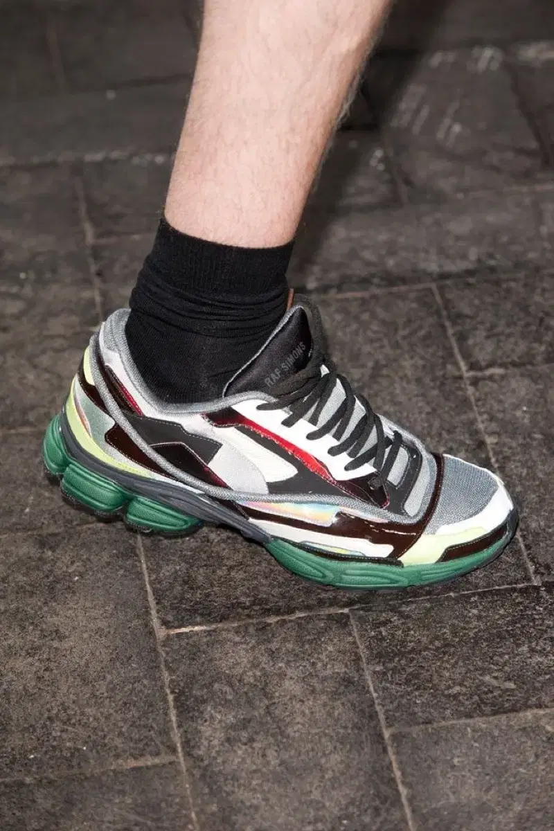 raf simons holo runner