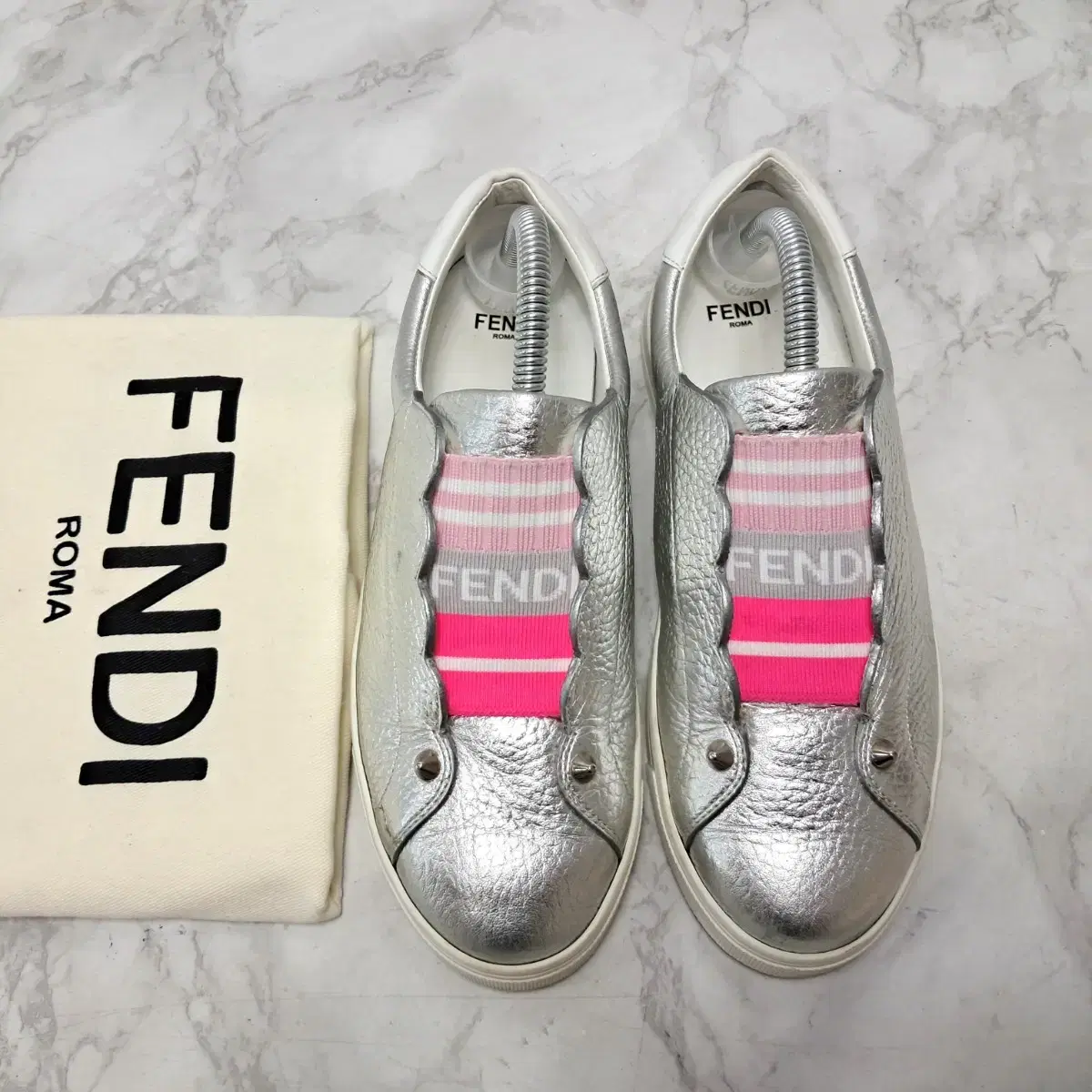 220-225펜디 fendi 스니커즈