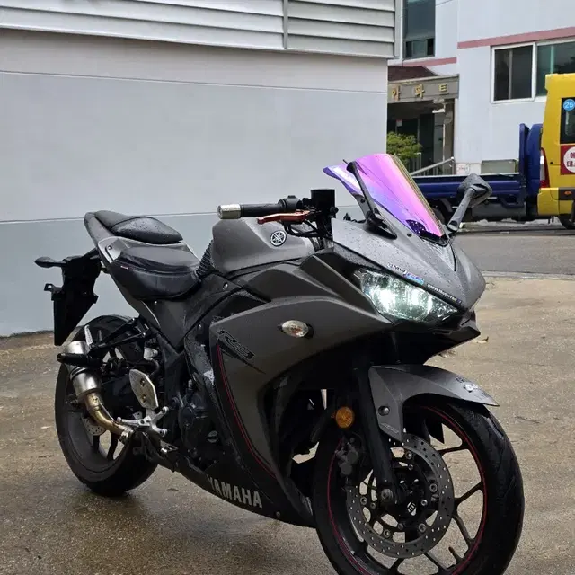 16년식 YZF-R3 팝니다.