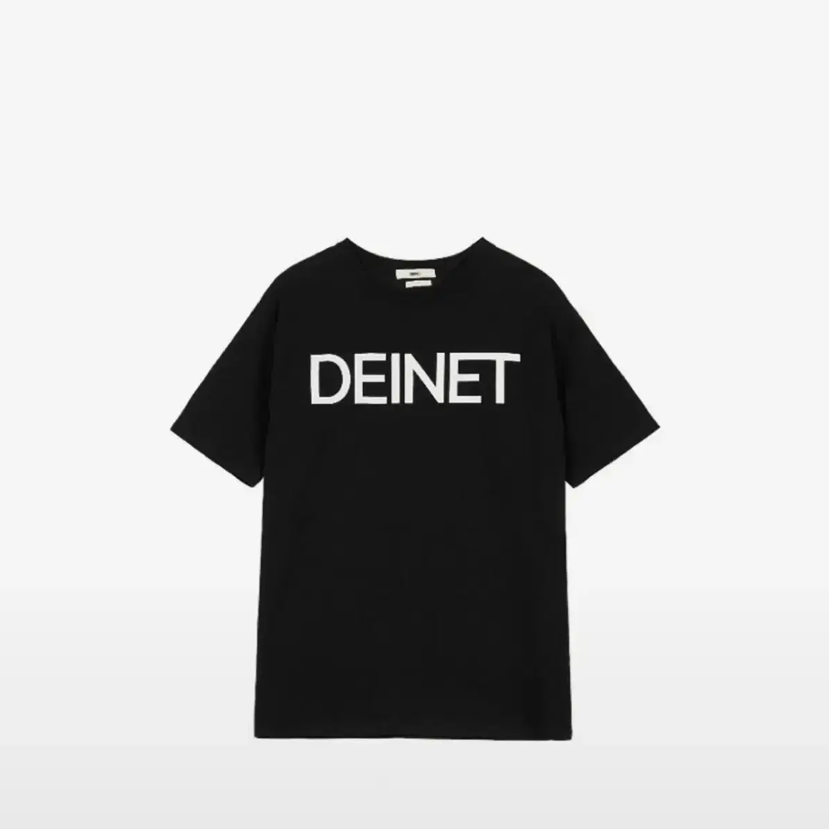 다이닛 반팔 DEINET BIG LOGO T-SHIRTS IN BLACK