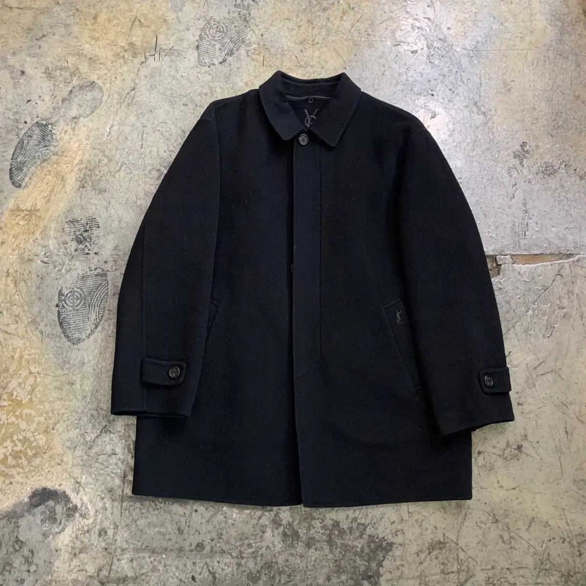 105 Yves Saint Laurent Coat Jacket/W302