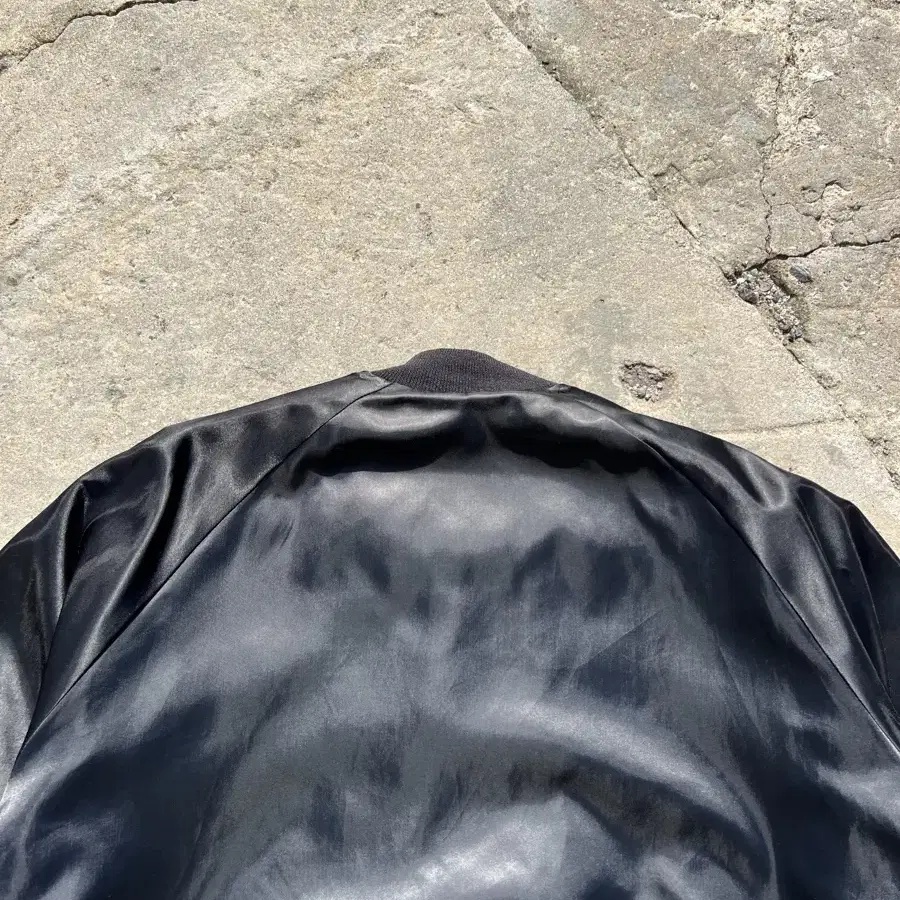 OLD USA MADE SATIN BOMBER 사틴 나일론 바시티자켓