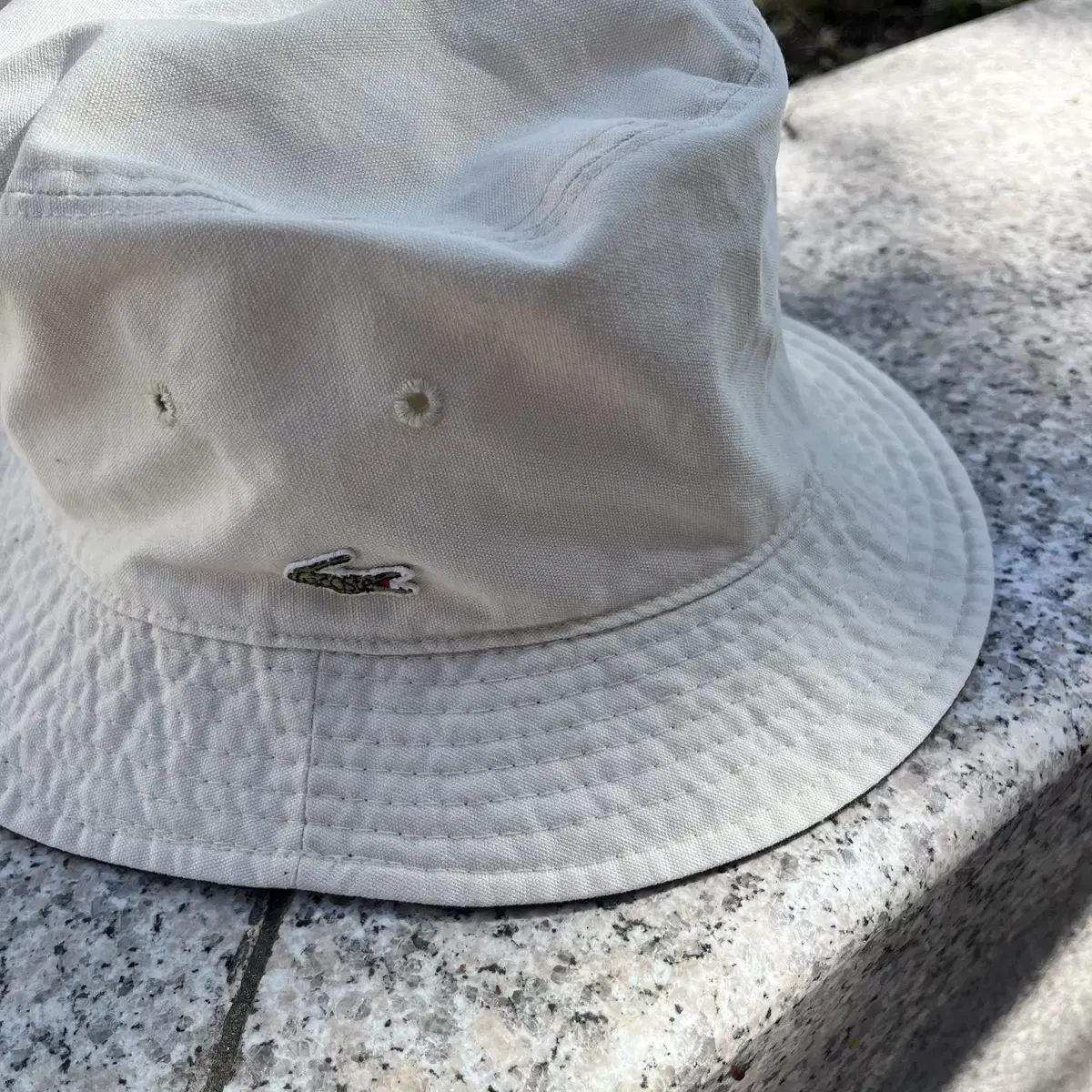 Lacoste 라코스테 버킷햇