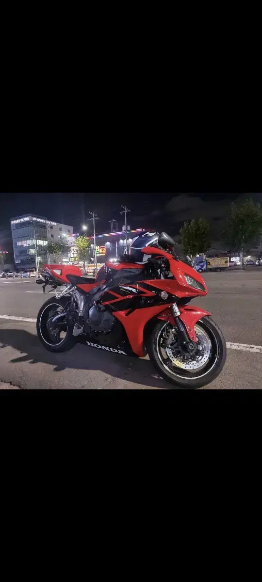 cbr1000rr 팝니다