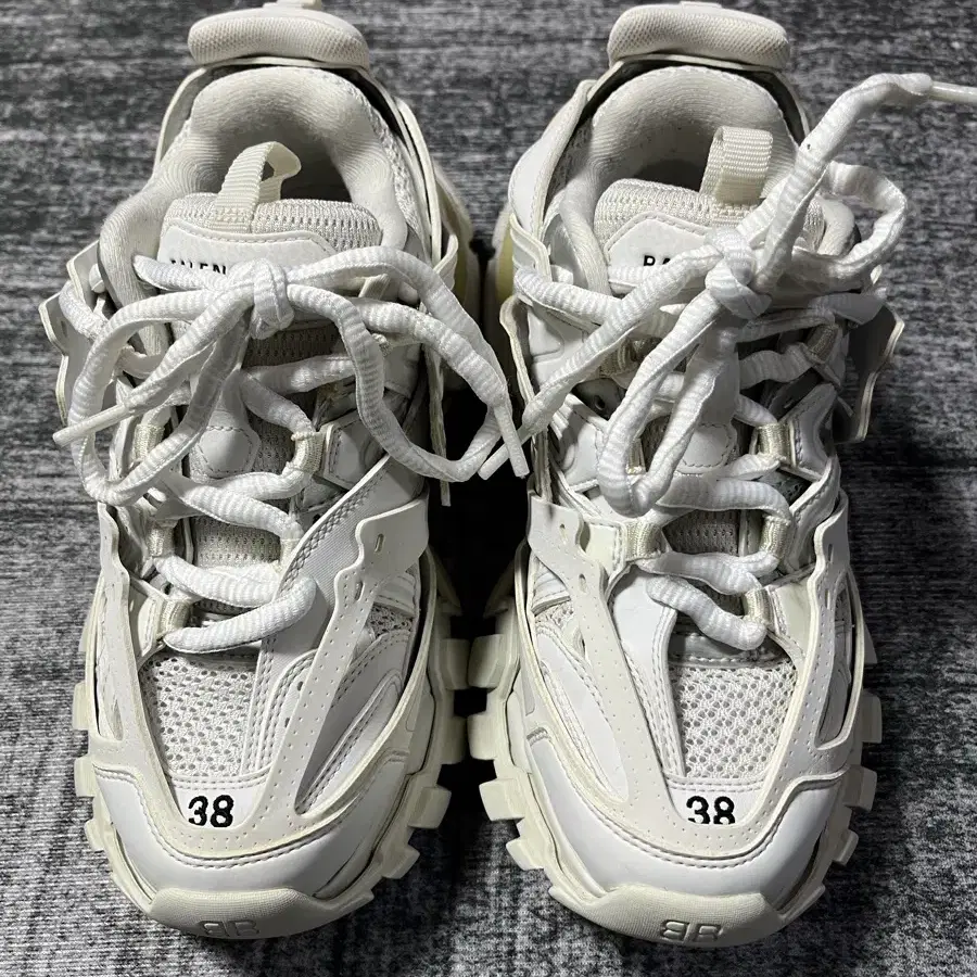 balenciaga track white 38 shoes